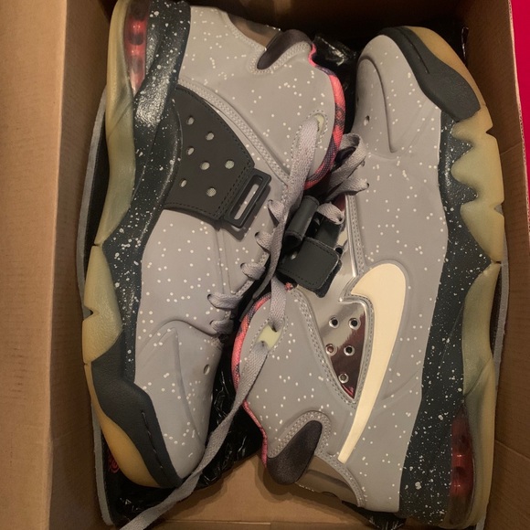 Nike Air Force Max 2013 Area 72 Qs🔥🔥 - Picture 8 of 12